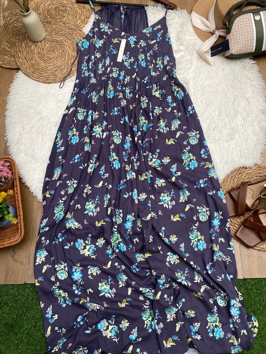 Vestido LC Lauren Conrad morado floreal — miniatura 2