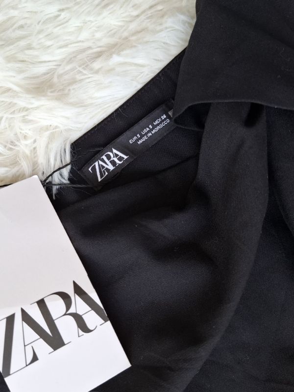 Falda ZARA Negra con Flecos Elegantes — miniatura 4