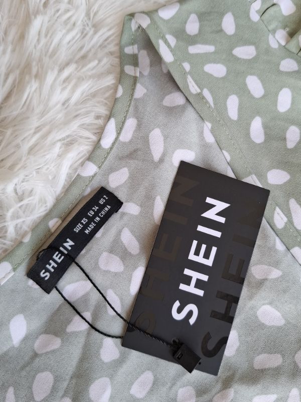 Vestido SHEIN Verde Salvia Luna — miniatura 4