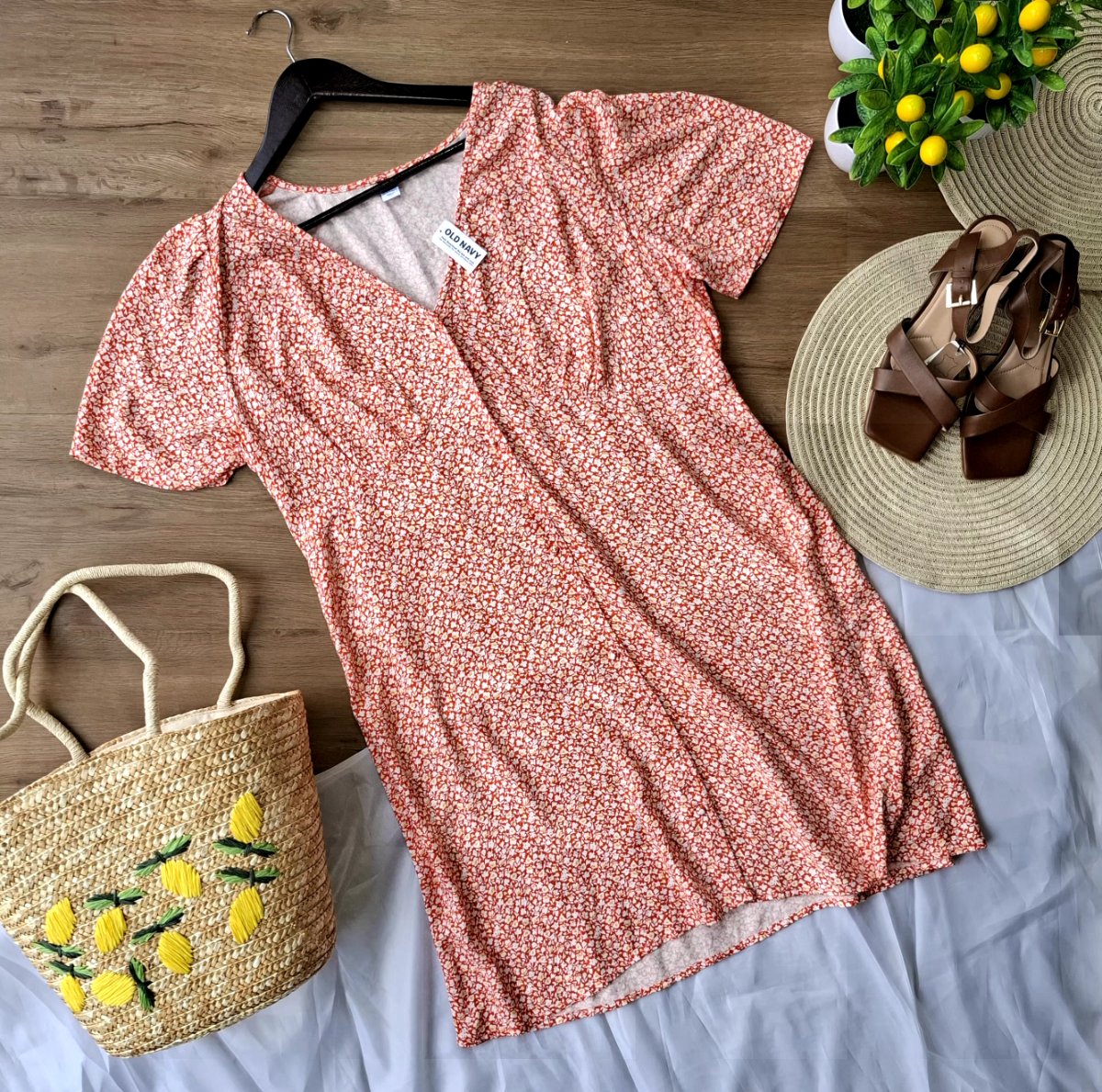 Vestido OLD NAVY Floral Coral — miniatura 2