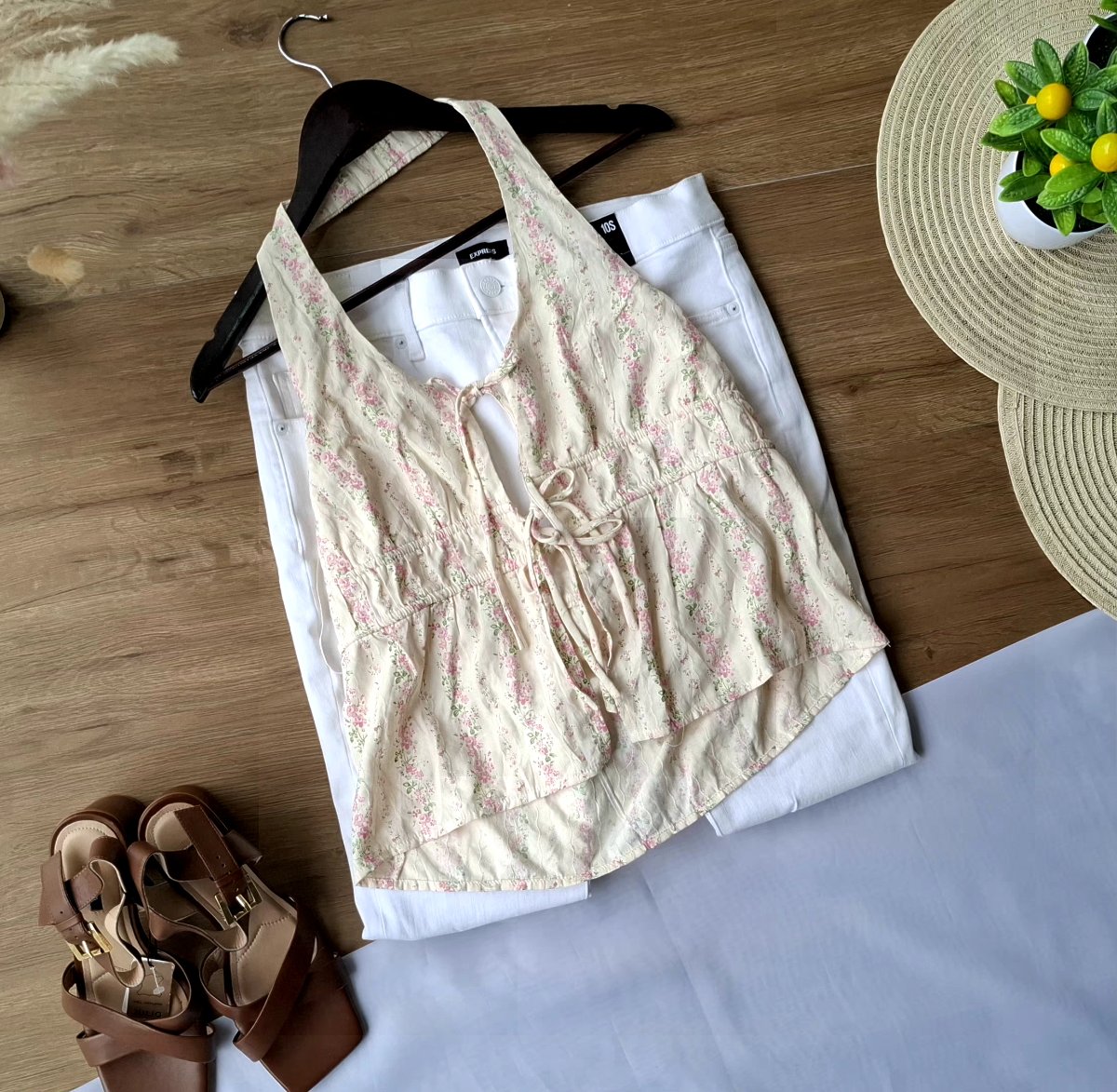 Blusa Halter KIRIOUS Flores Románticas — miniatura 6