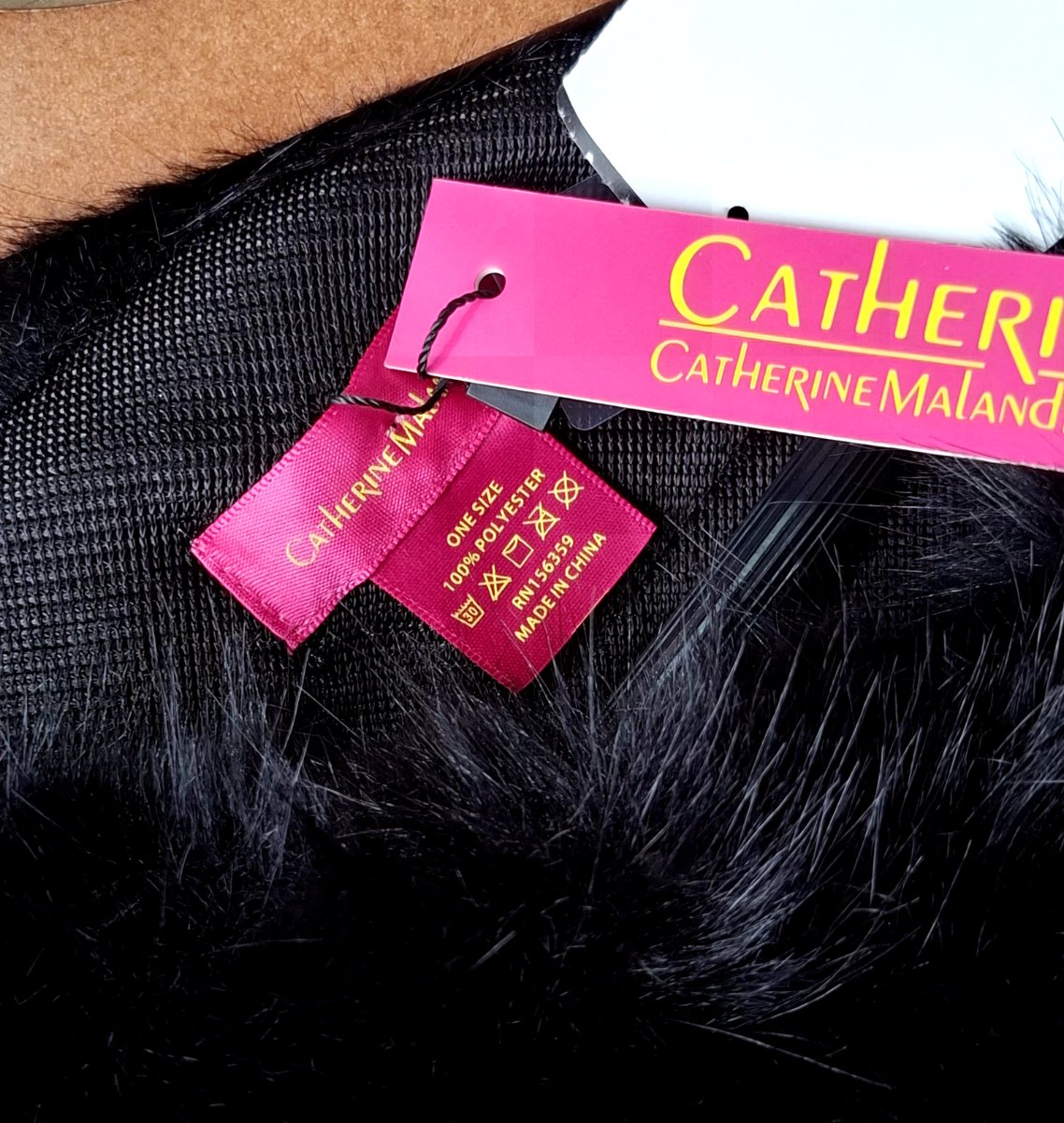Poncho de Pelo CATHERINE MALANDRINO Negro — miniatura 4