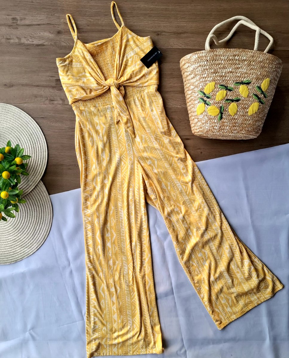 Jumpsuit NO BOUNDARIES Amarillo Estampado — miniatura 2