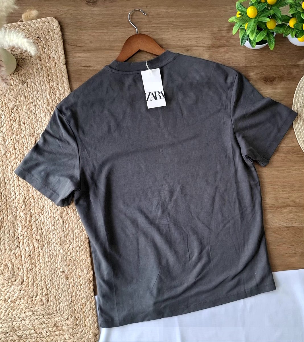 Playera ZARA Basic — miniatura 3