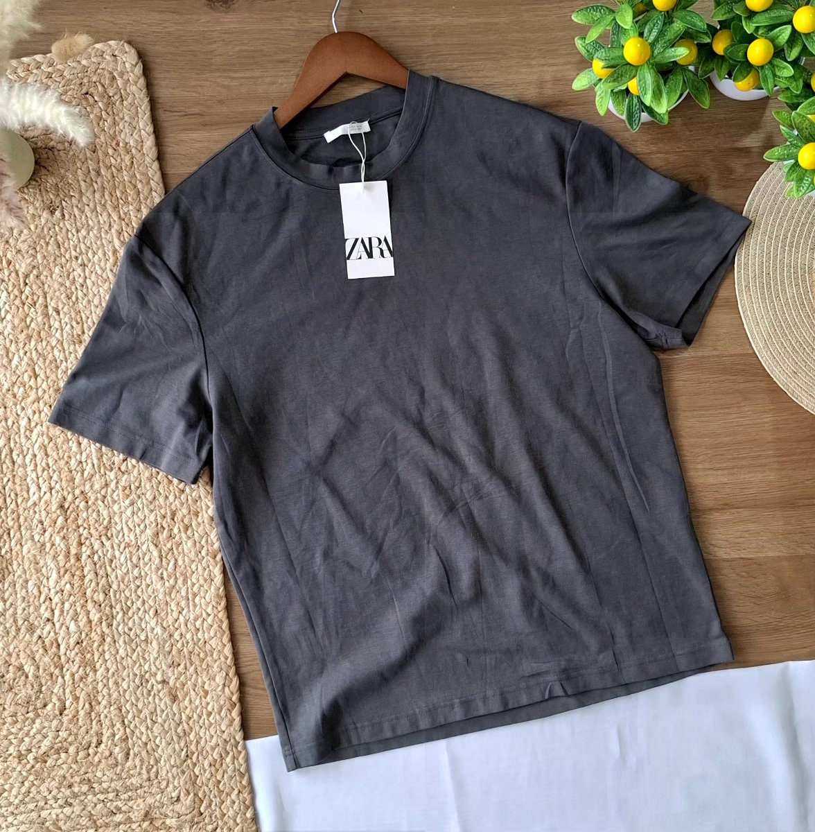Playera ZARA Basic — miniatura 2
