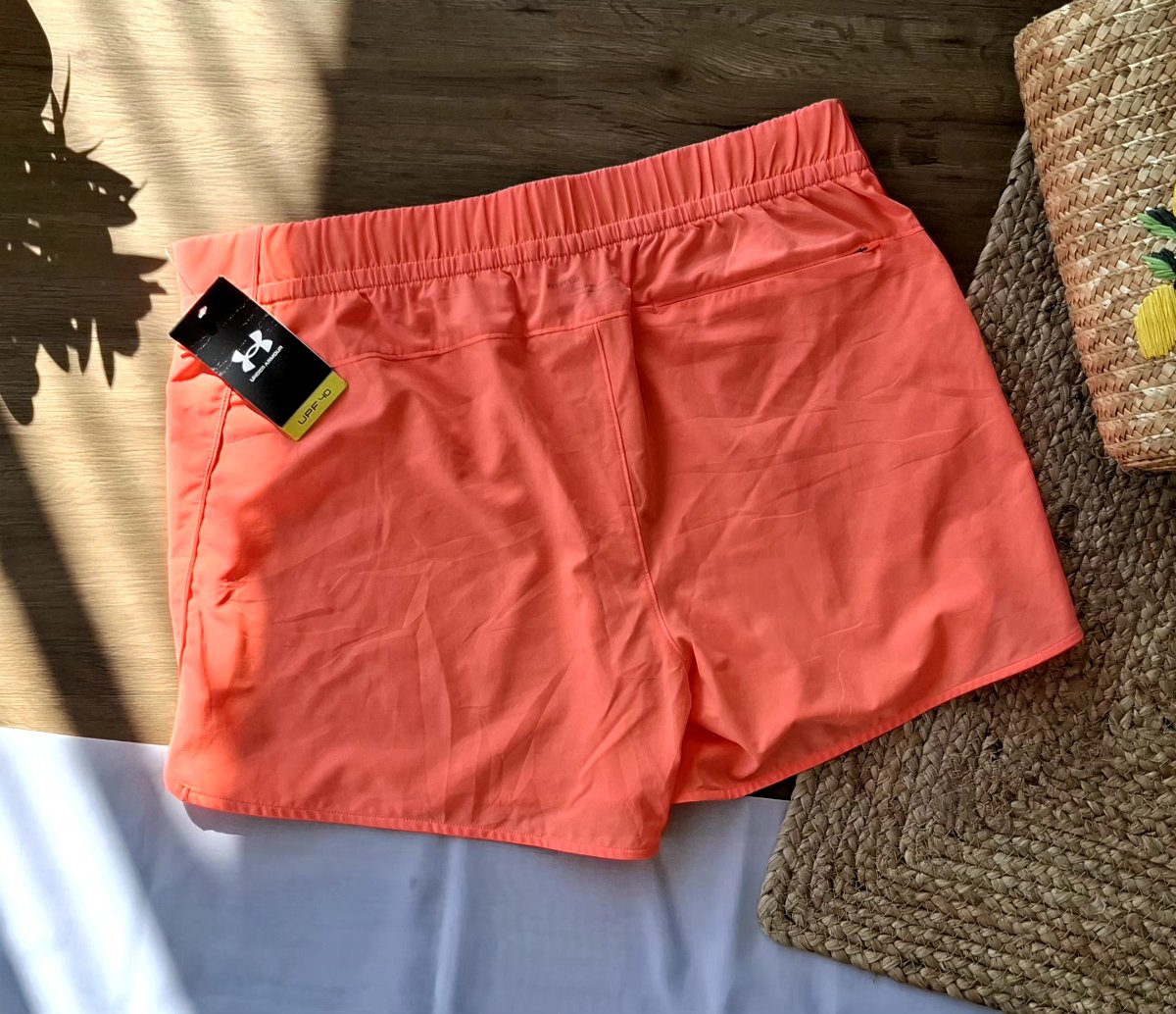 Short Deportivo UNDER ARMOUR Coral — miniatura 3