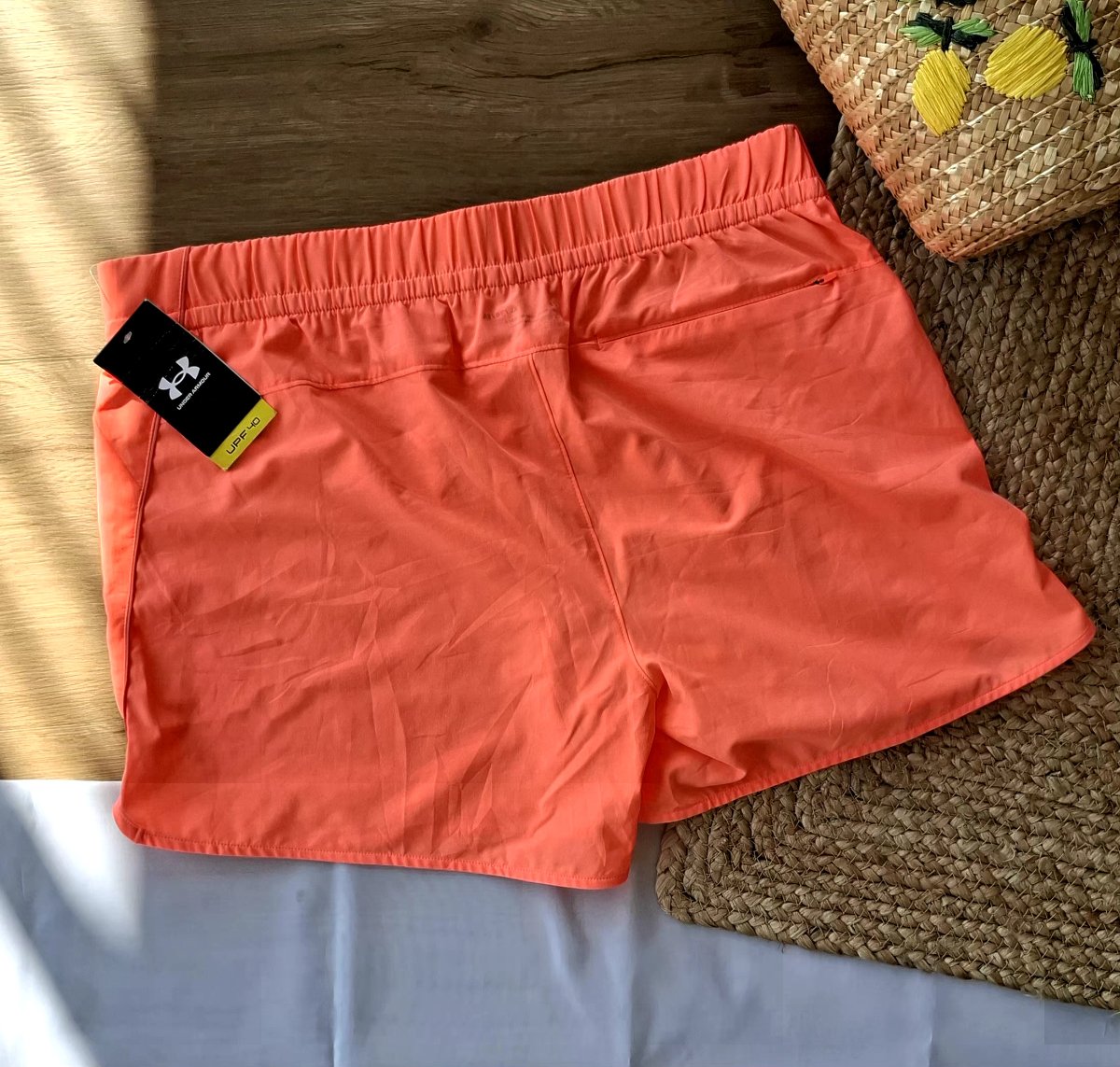 Short Deportivo UNDER ARMOUR Coral — miniatura 6