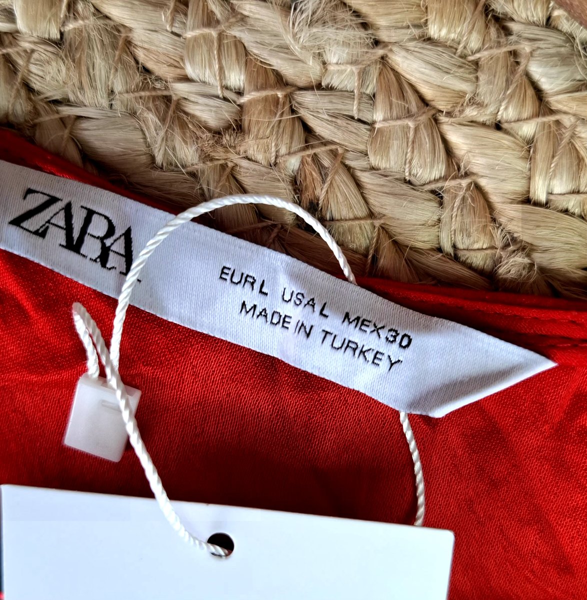 Vestido ZARA Cruzado Rojo — miniatura 4
