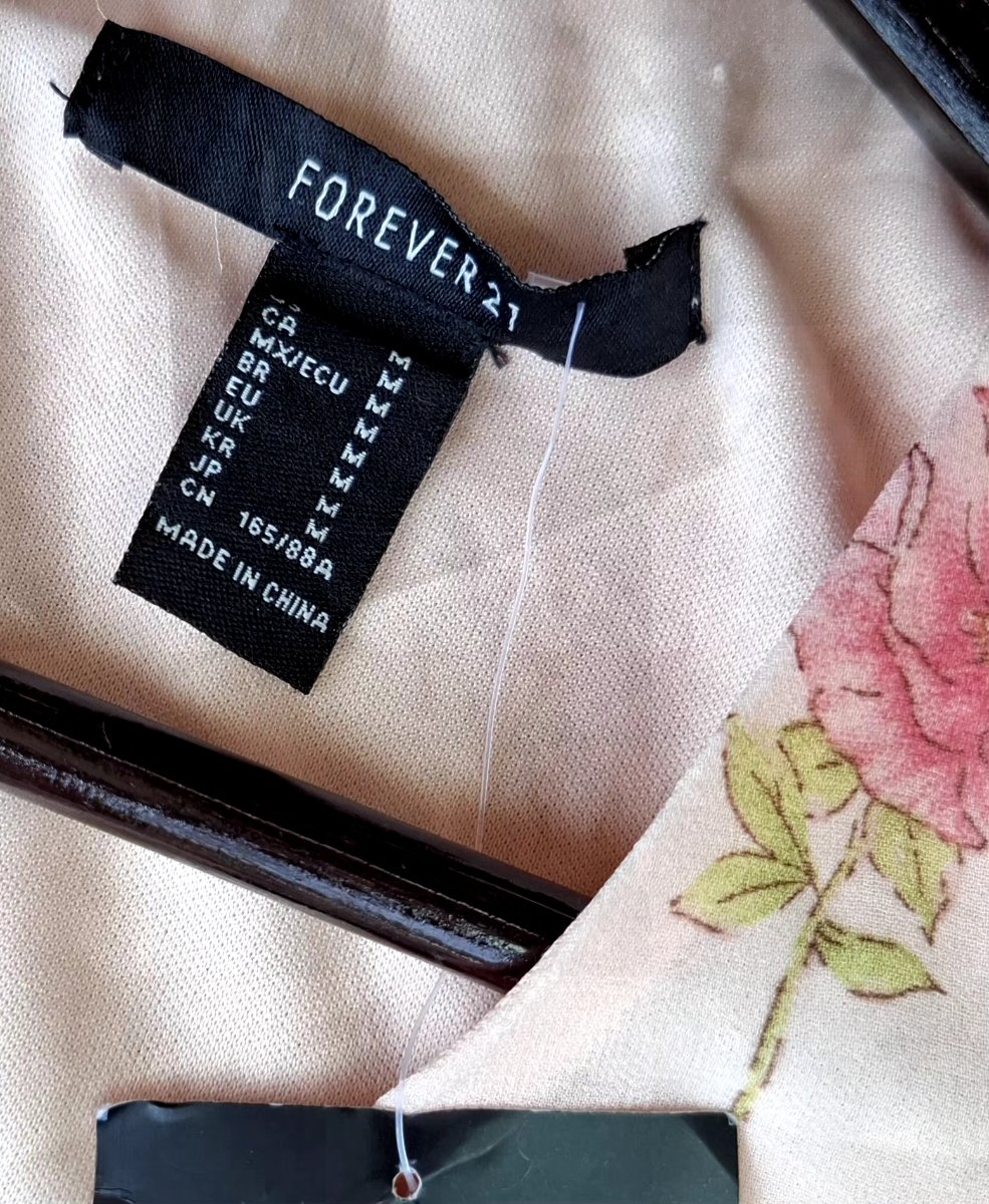 Vestido FOREVER 21 Rosé Garden — miniatura 4