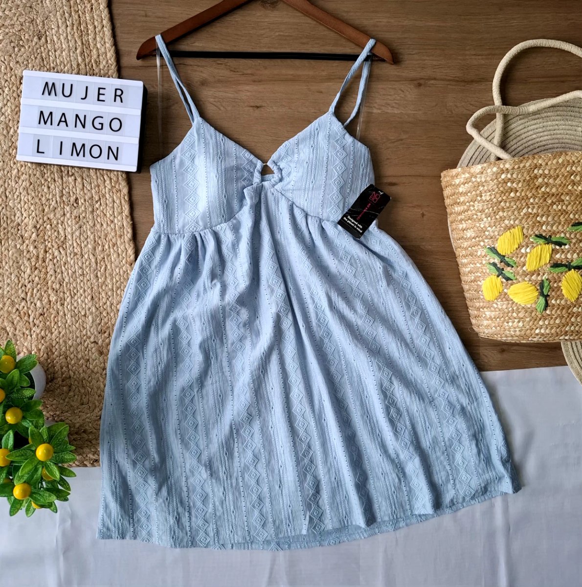 Blusa NO BOUNDARIES Azul Celeste — miniatura 2