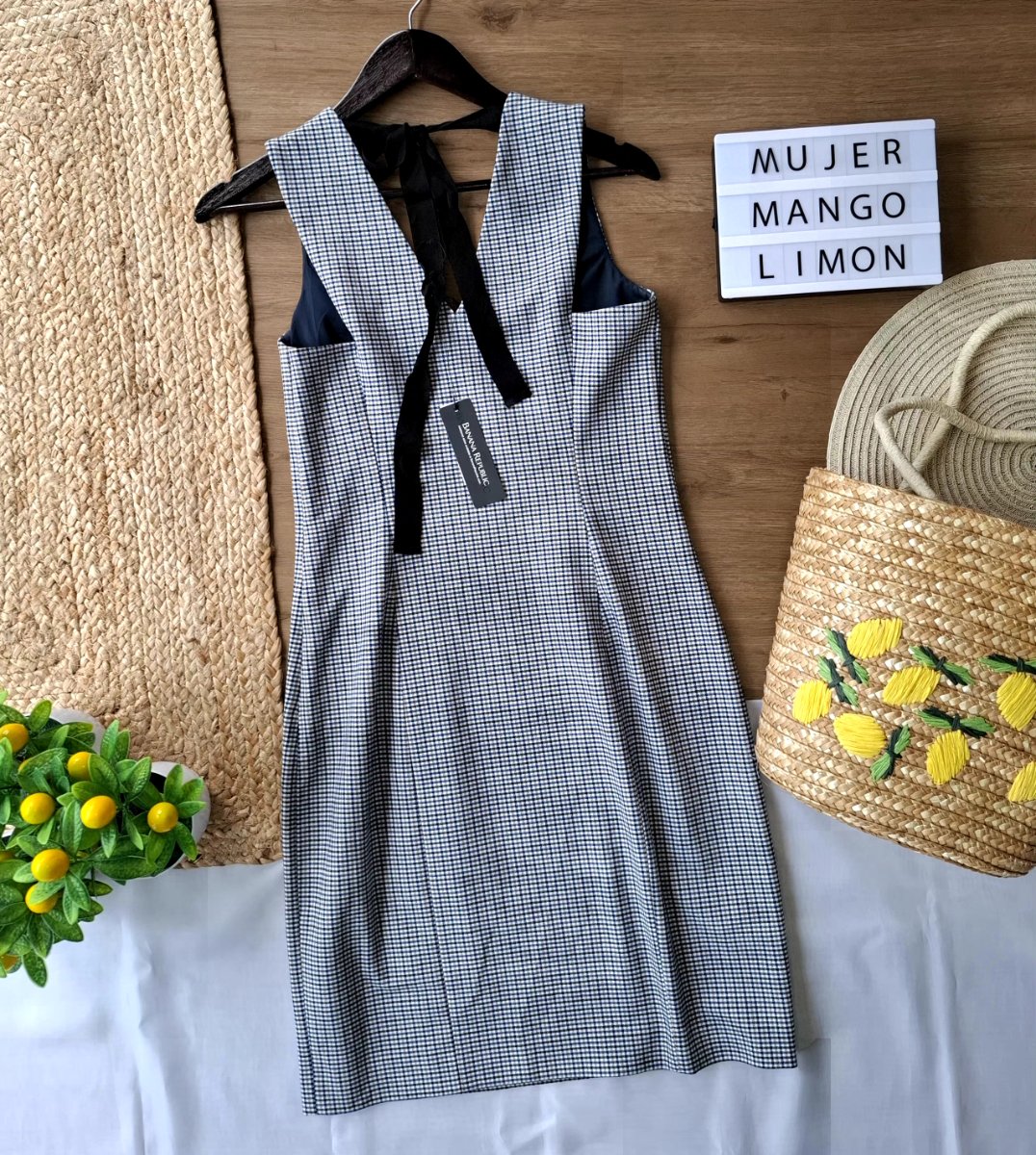 Vestido BANANA REPUBLIC Elegancia a Cuadros — miniatura 3