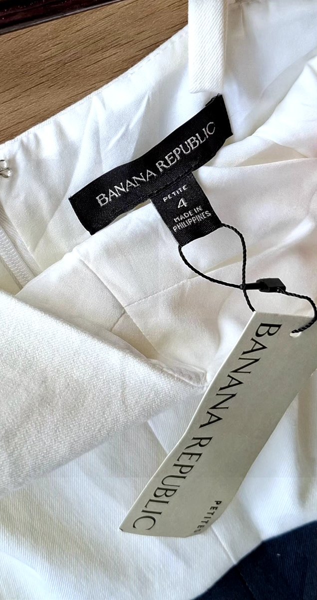 Vestido BANANA REPUBLIC Elegancia Bicolor — miniatura 4