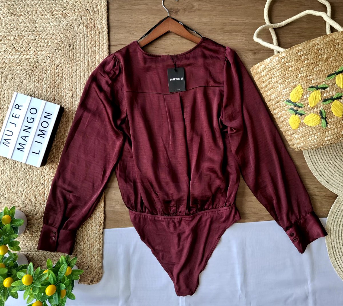 Body FOREVER 21 Vino Tinto — miniatura 3