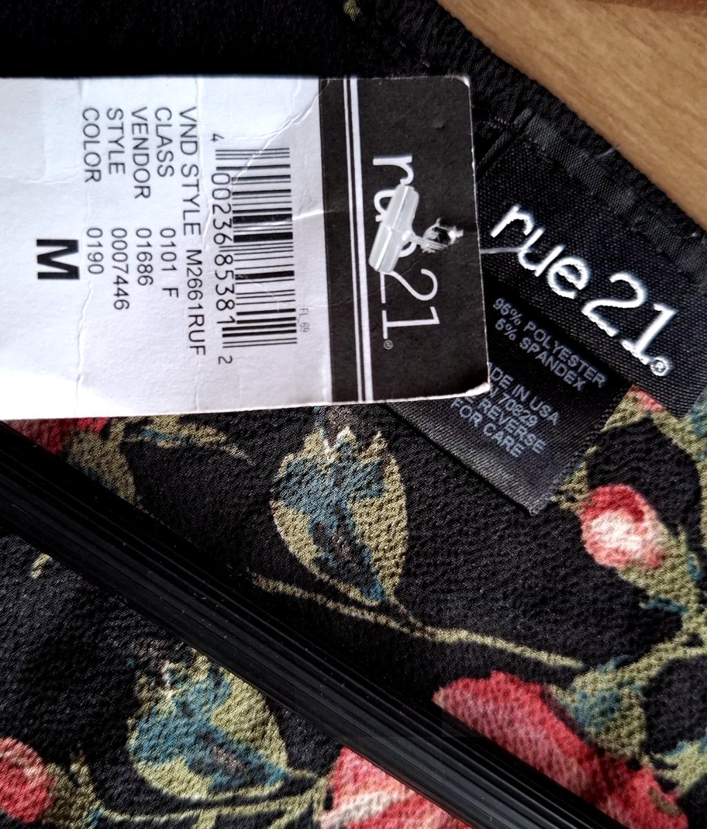 Vestido RUE21 Midnight Roses — miniatura 4